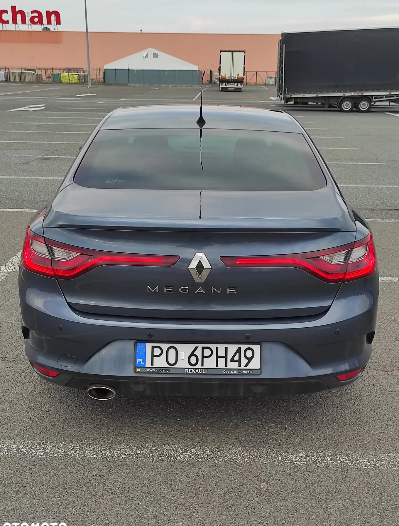 Renault Megane cena 36900 przebieg: 180000, rok produkcji 2016 z Poznań małe 37